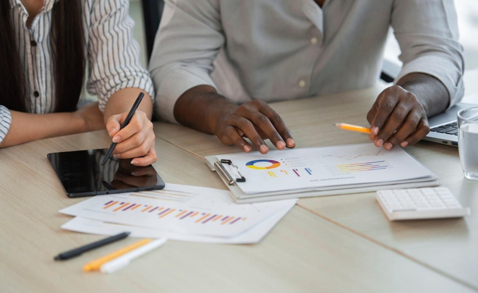 Ambiente di lavoro collaborativo del team farenquilos